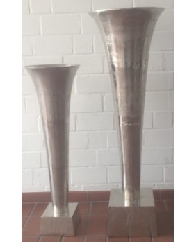 Vase auf Fuss, silber 96cm